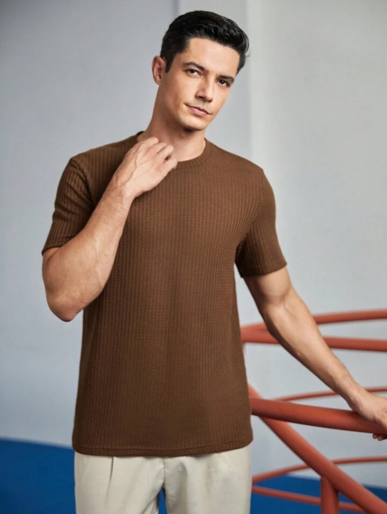 LooFoN Slim Fit Men's Round Nack Brown T-Shirt with Ribb Texture Fabric