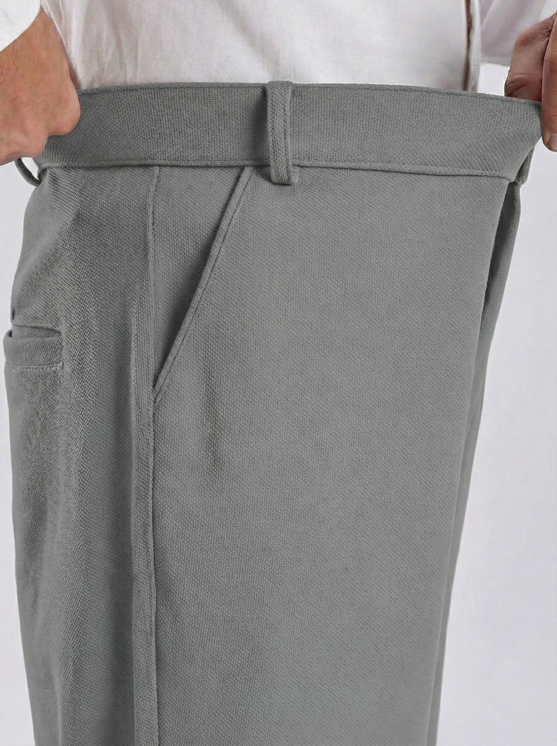 Uptown Textured Trouser | Tailored Straight Fit - Light Grey